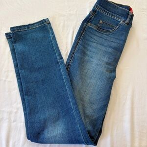 SPANX EveryWear Straight Leg Jeans - Small Tall
